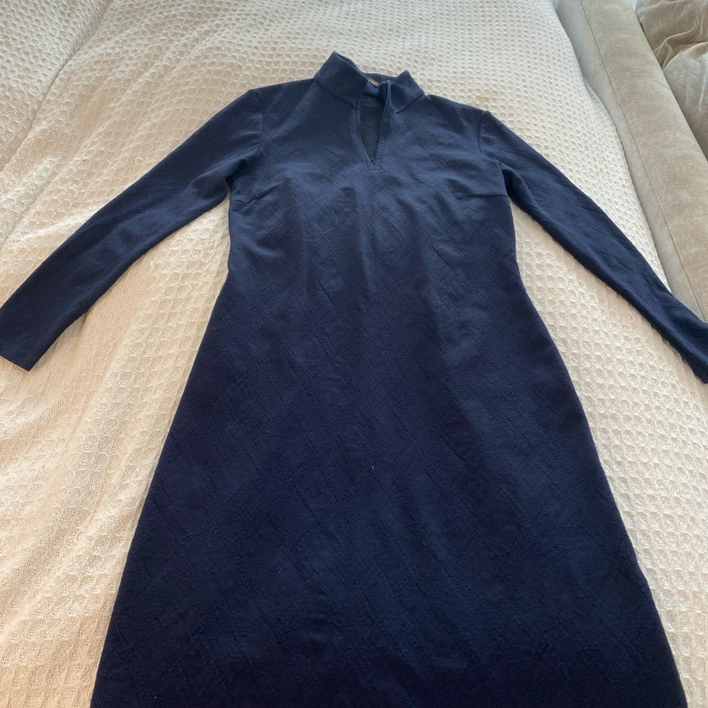 J. McLaughlin Navy Long-Sleeve Keyhole Dress